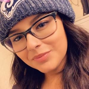 Meet your Posher, Reyna